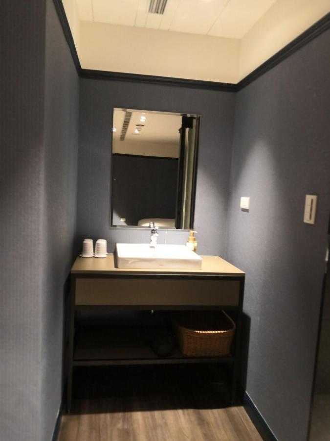 Q21 Hotel Kaohsiung Esterno foto